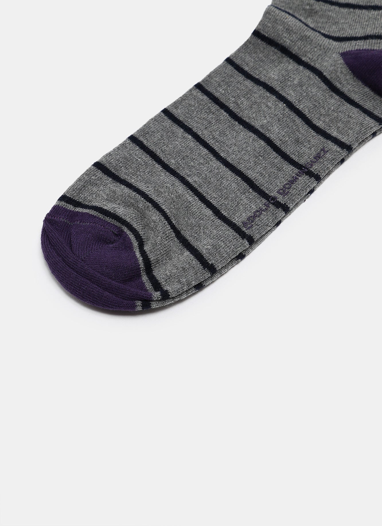 Grey Vigore Socks With Stripes