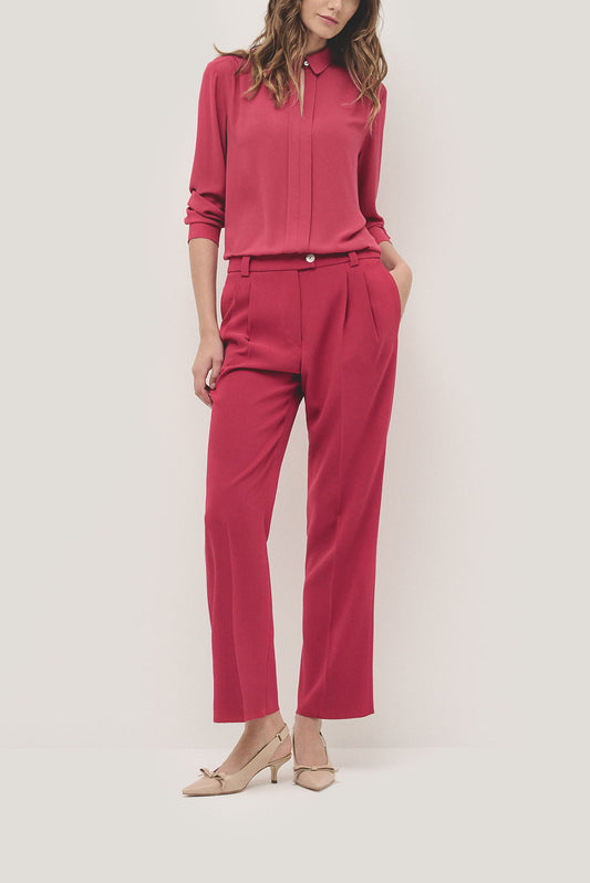 Raspberry shirt with central pleat in flaire crepe