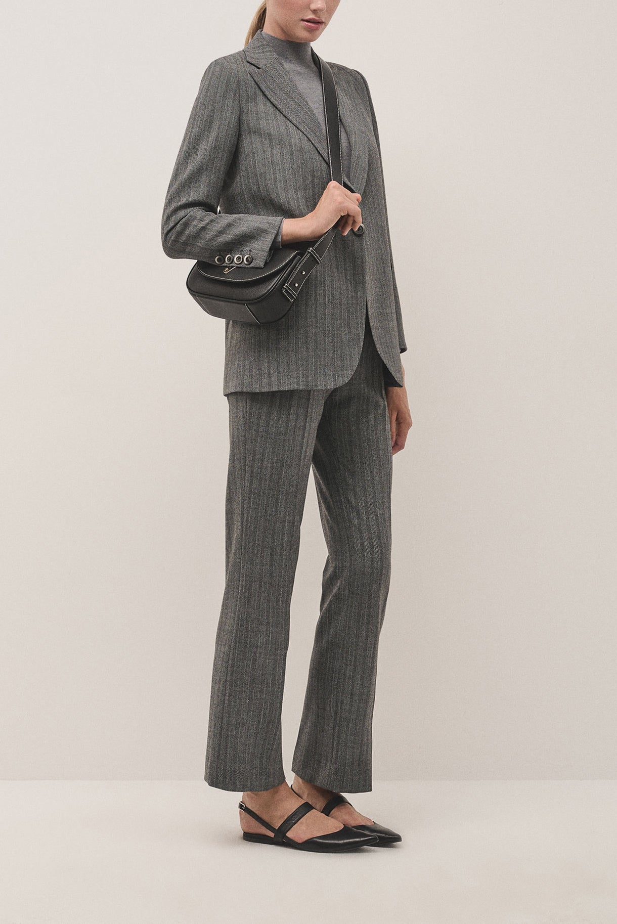 Marengo grey herringbone blazer with one button