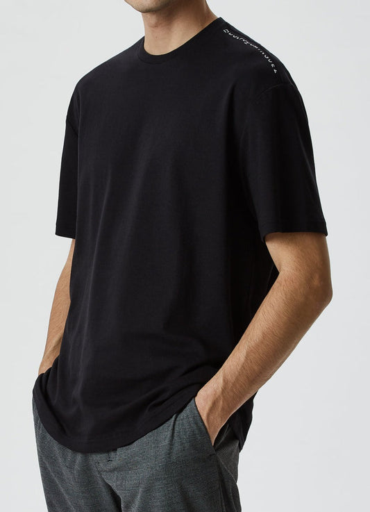 Black Round Collar T-Shirt With Drop Shoulders