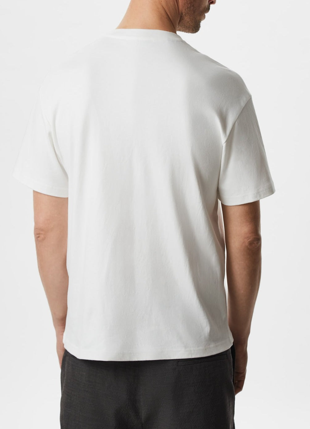 White Basic T-Shirt With Logo On Shoulder