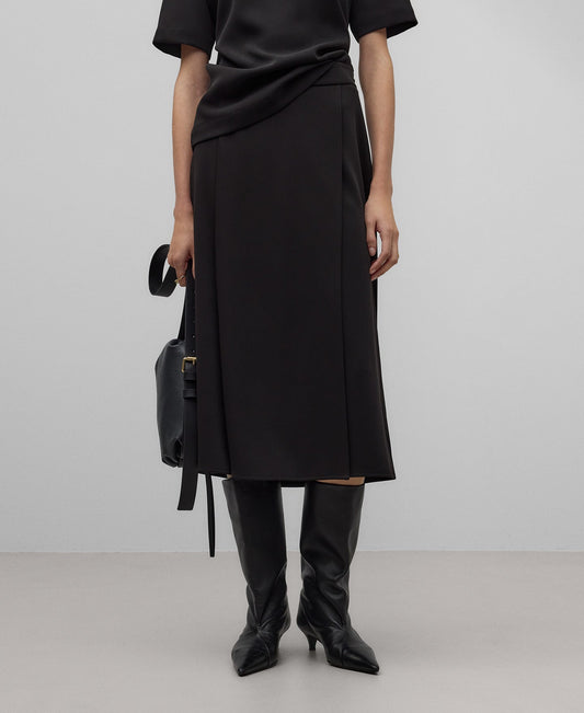 Flared midi skirt woman in black