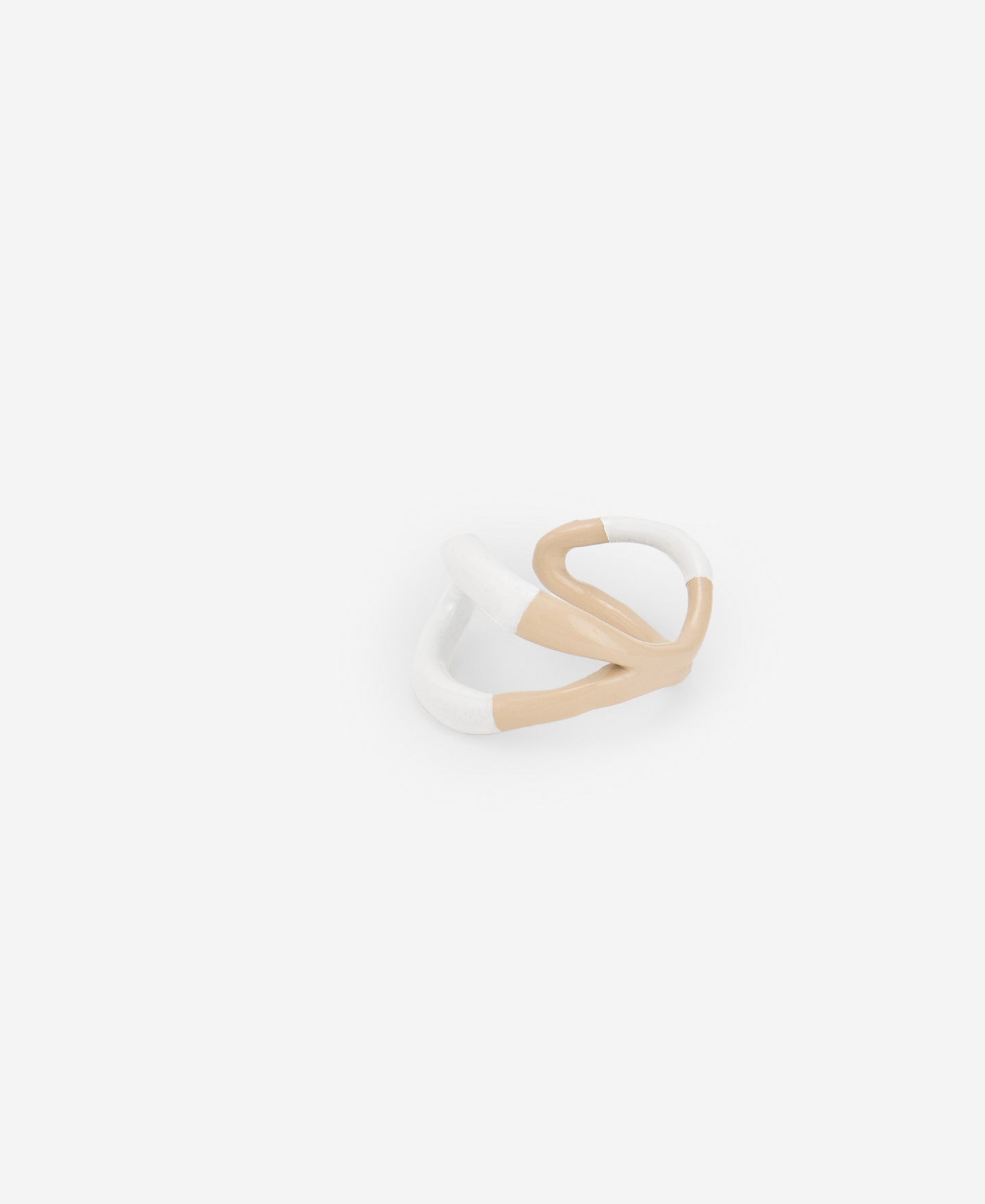 Beige/White Two-Colour Lacquered Choker Ring