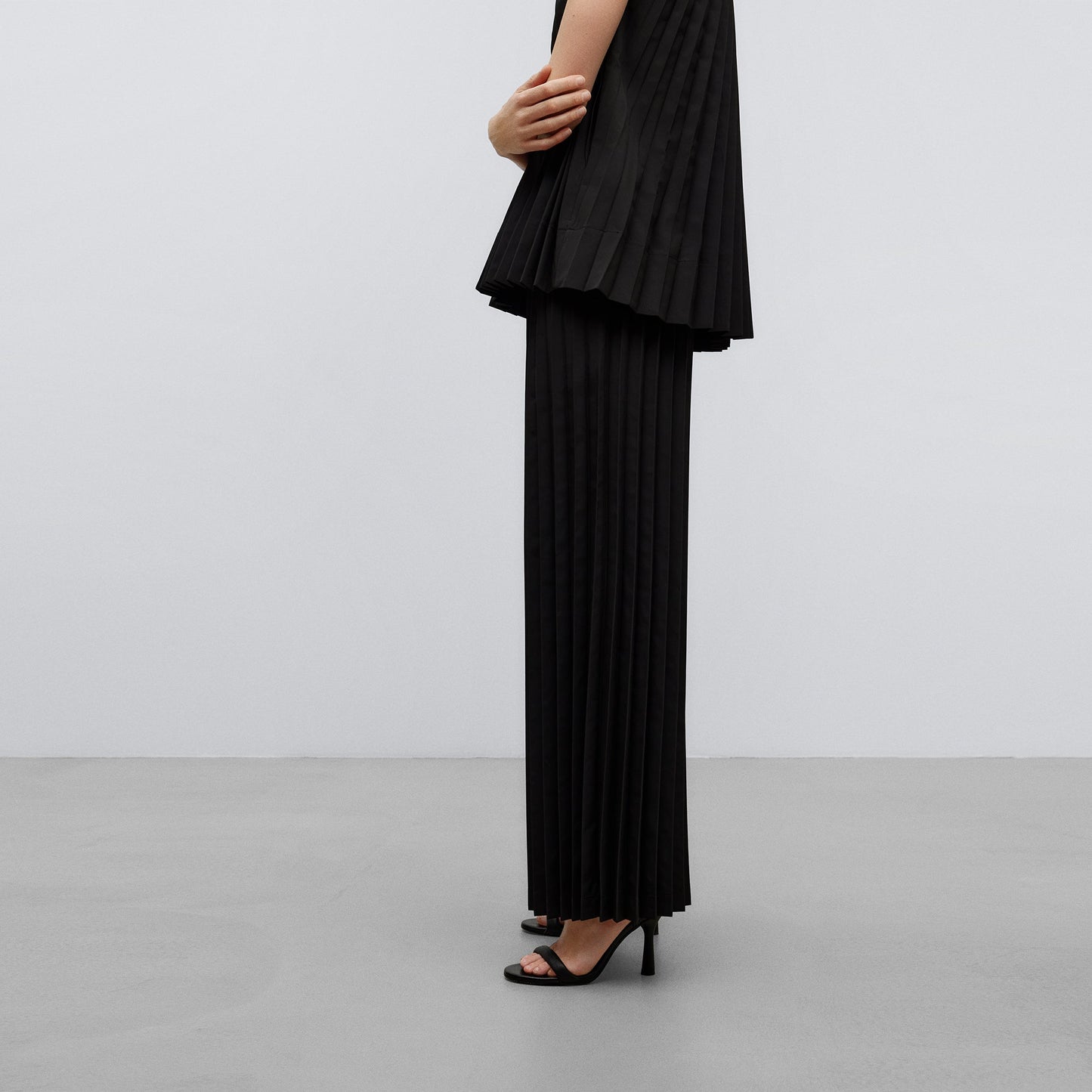 Black Black Pleated Palazzo Trousers