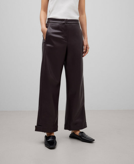 Non-Leather banana trousers woman in chocolate