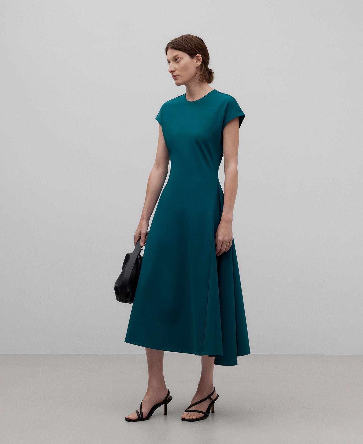 Lateral godet dress woman in verde turquesa