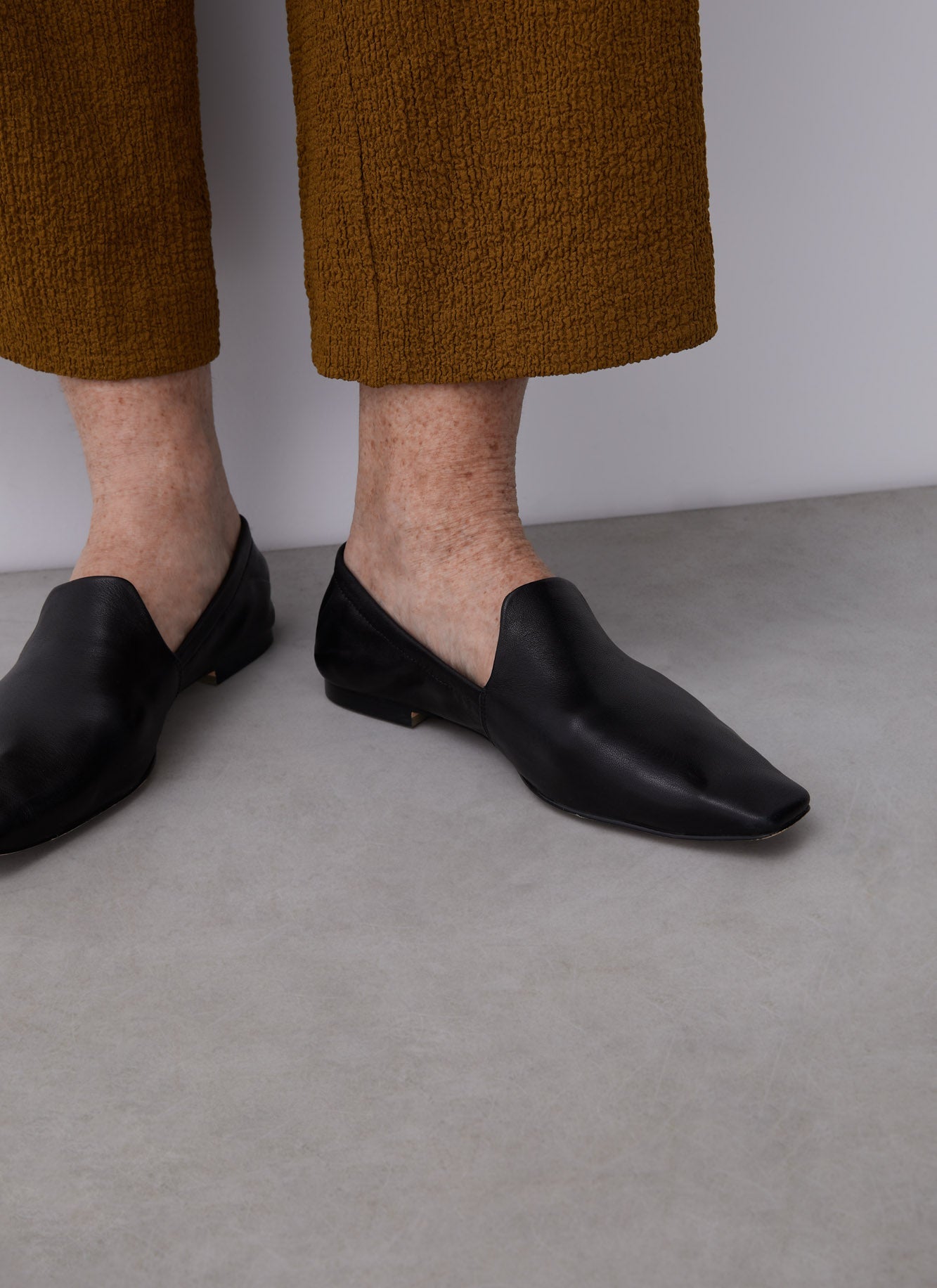 Black Leather Mules With Collapsible Heel