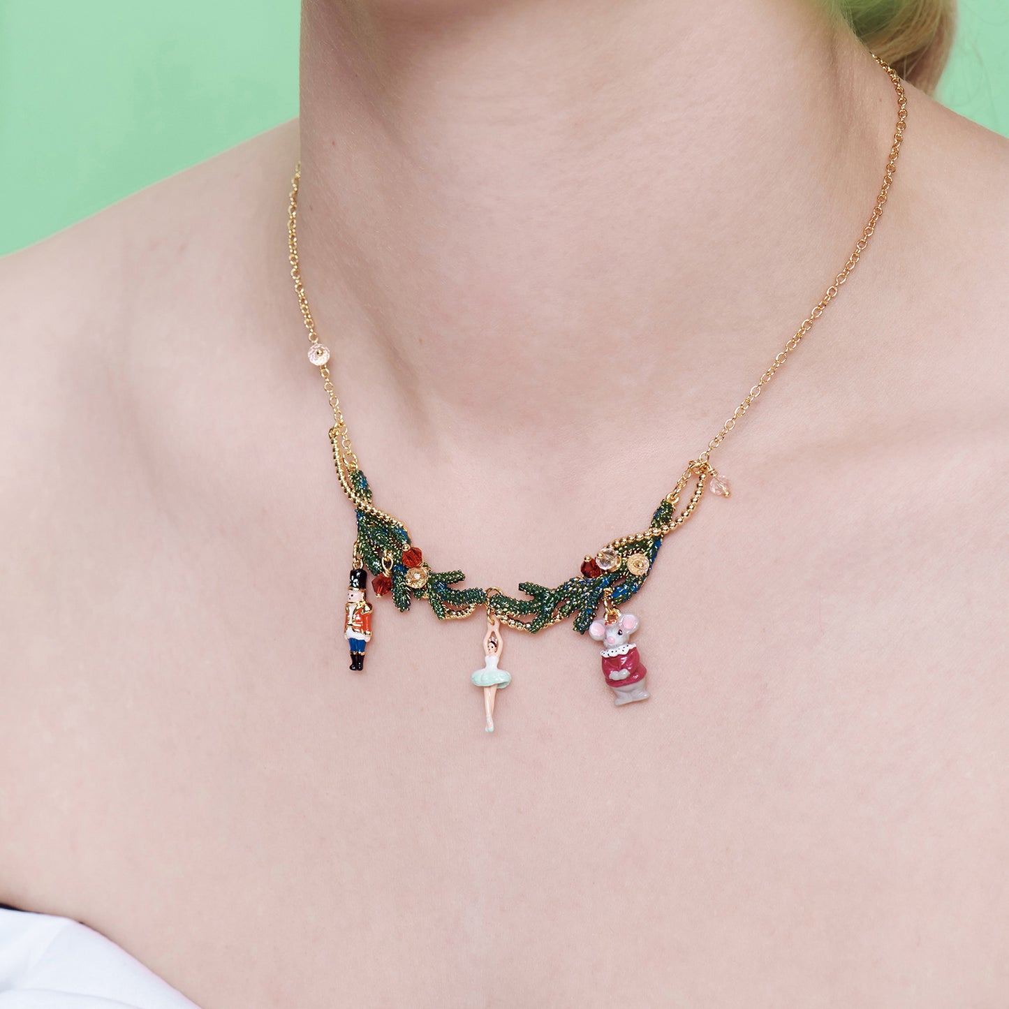 Casse Noisette Necklace | AOCN3011