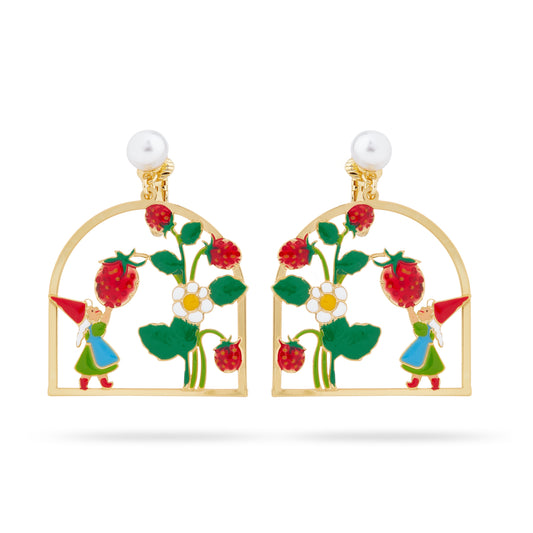 Strawberry Picking Earrings | ARCP1061