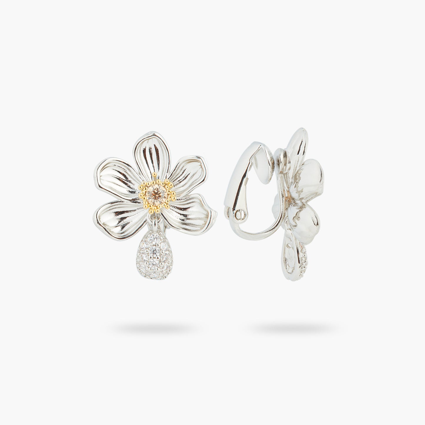 Daisy And White Crystal Studded Petal Earrings | ASAM1031