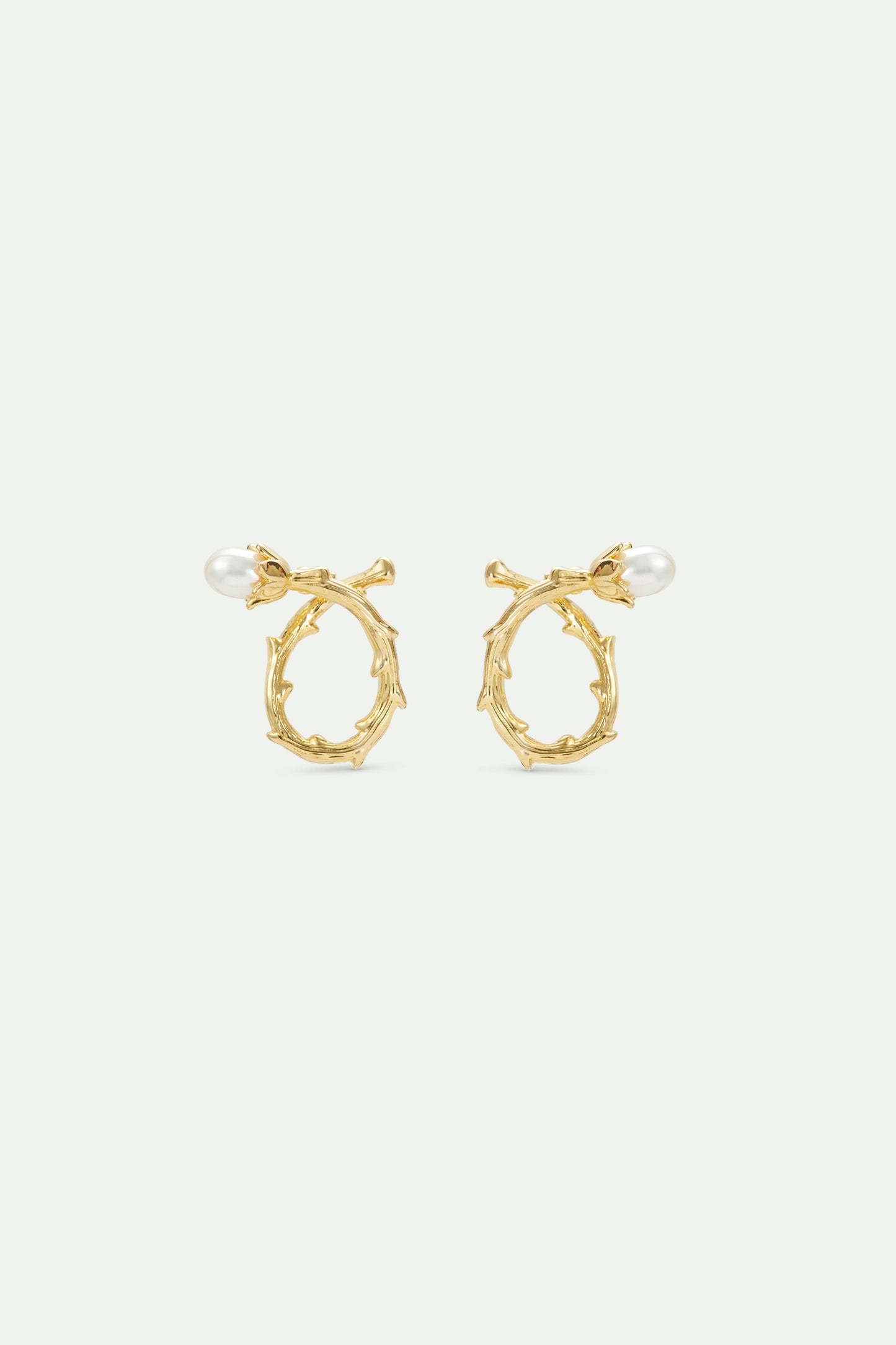 Twisted Post Golden Hoop Earrings | AVPE1021