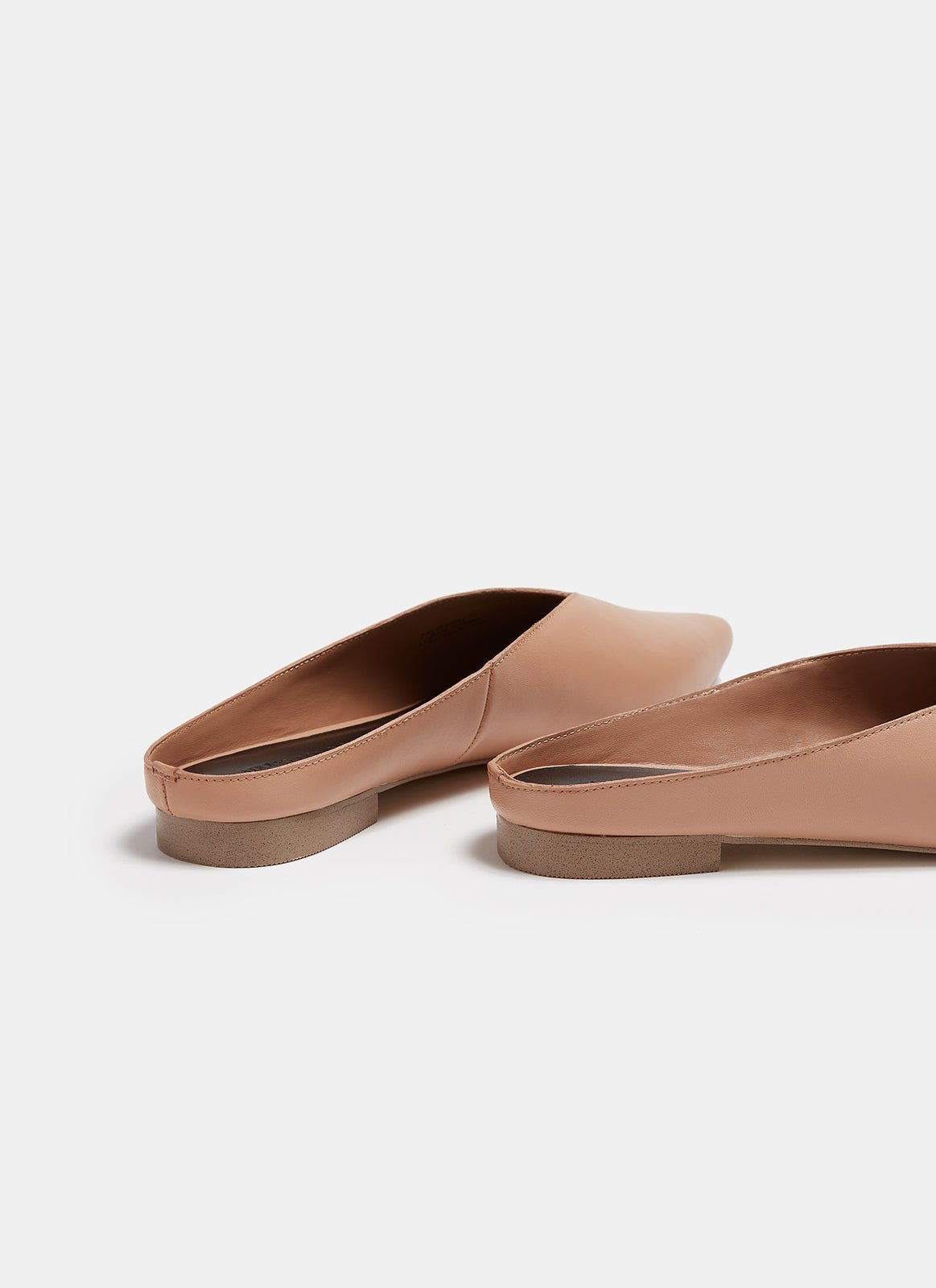 Women Shoes | Camel Leather Mule With V-Vamp by Spanish designer Adolfo Dominguez