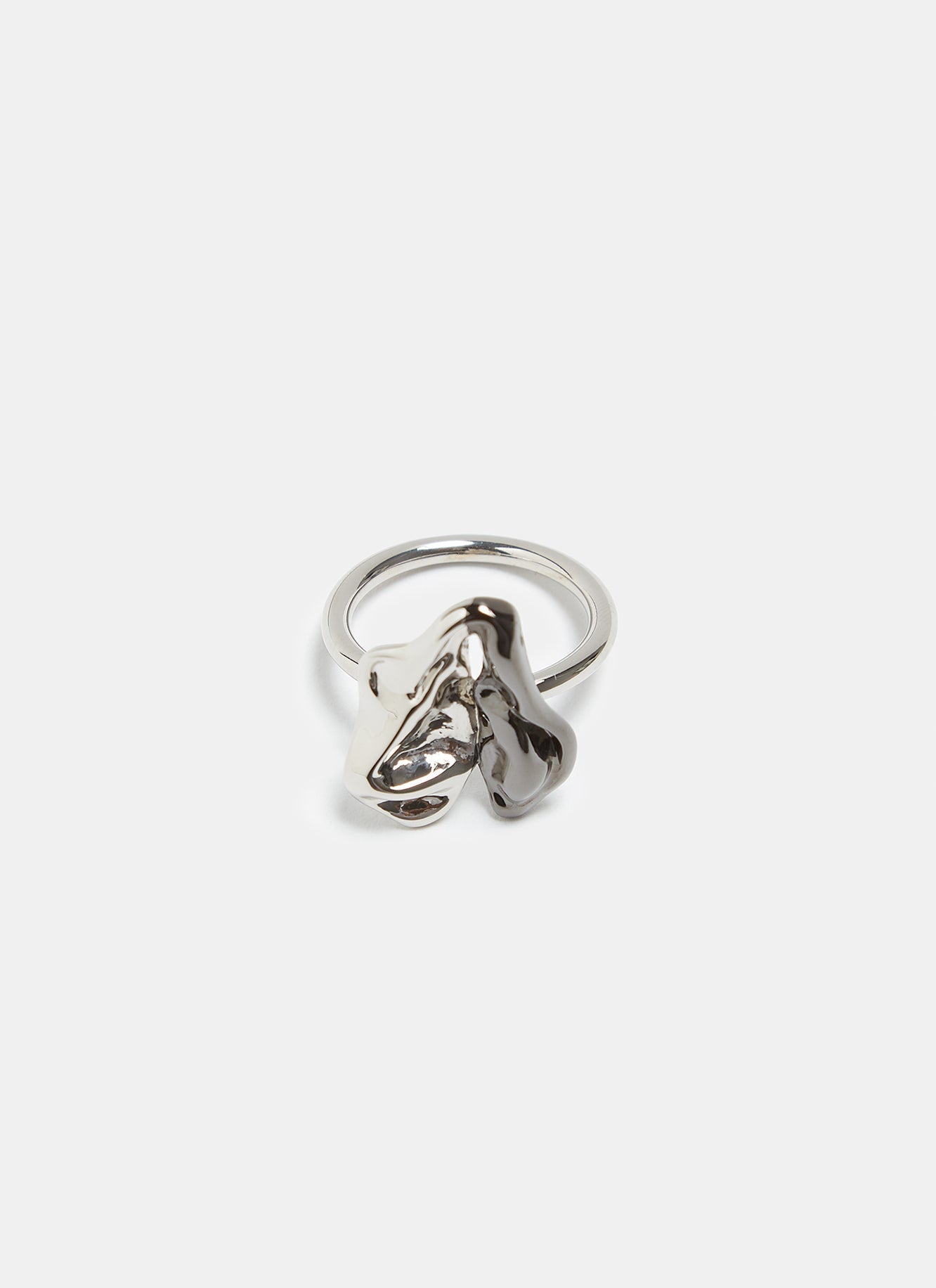 Women Ring | Silver Ring With Creased Shape by Spanish designer Adolfo Dominguez